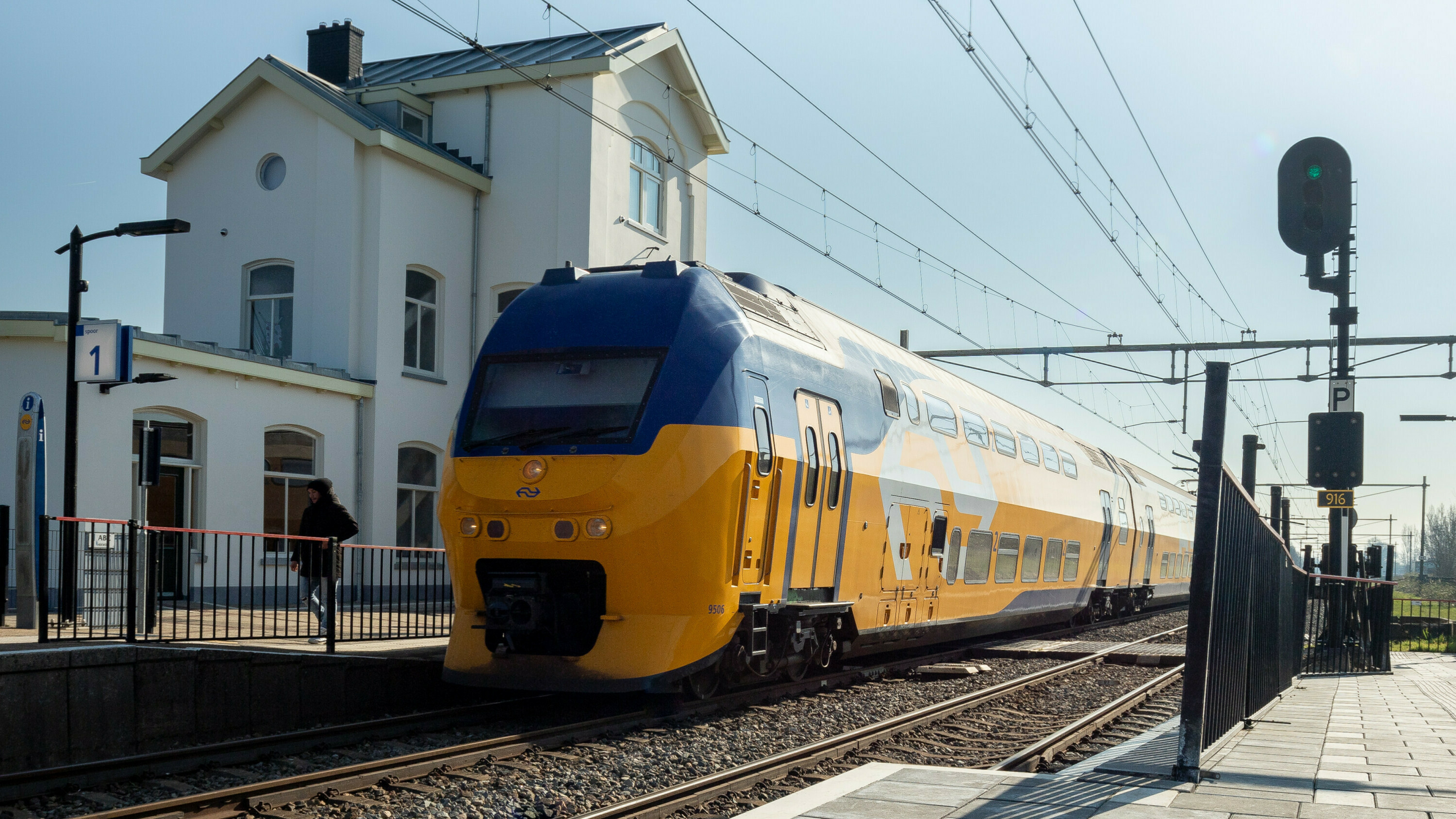 Tot morgenmiddag geen treinen tussen Goes en Middelburg door defecte spoorbrug