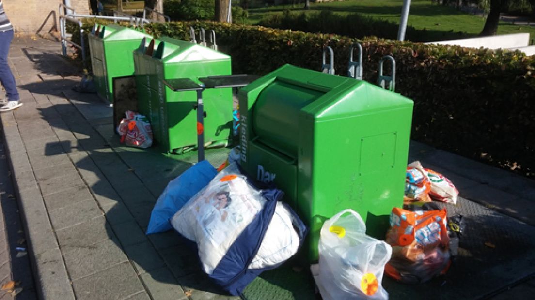 Vuilophaler Dar in Nijmegen bindt de strijd aan tegen het dumpen van afval.