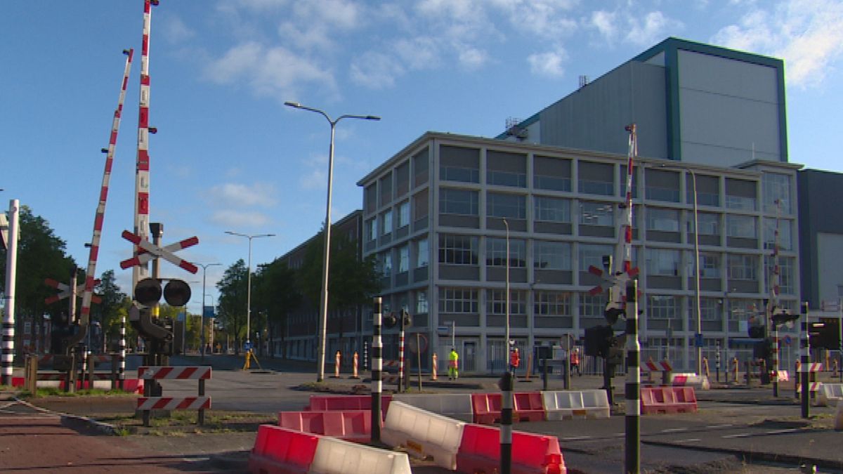 A7 tussen Beetsterzwaag en Drachten was een poos dicht door glas op de weg na ongeval