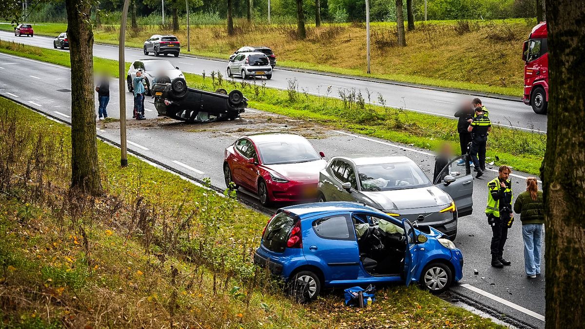 Ravage op N325 bij Nijmegen na ernstig ongeluk