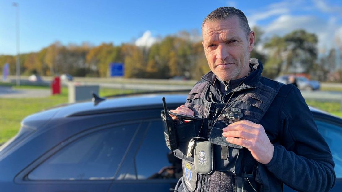 Bert Bruins van het Grensoverschrijdend Politieteam (GPT)