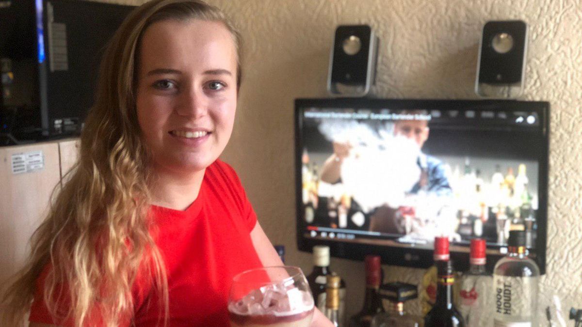 Marjolein uit Midwolda wint prijs bij bartendingwedstrijd: 'ik kon wel gieren'