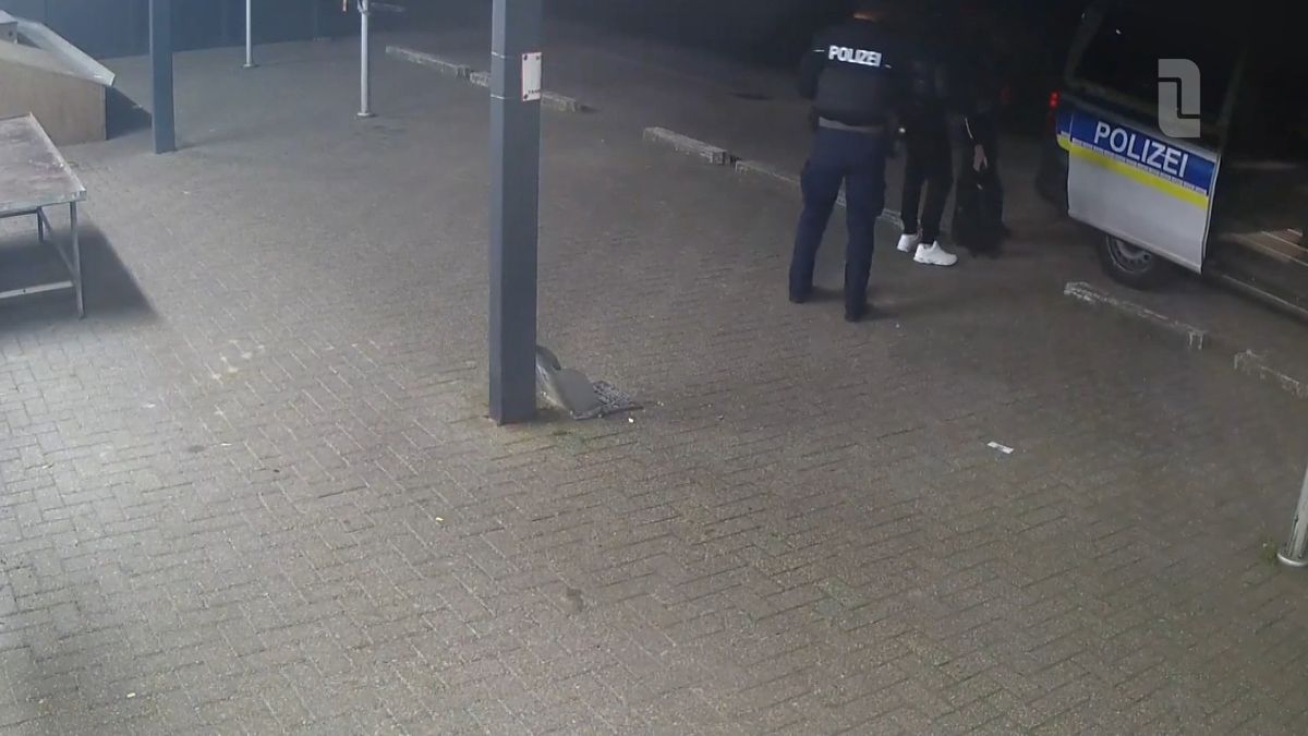 Duitse politie zet migrant over de grens bij Venlo: 'Niet illegaal en gebeurt al jaren'