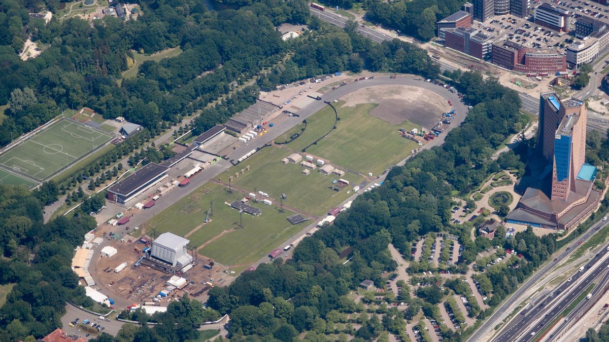 Gemeente Groningen krijgt 250 klachten over dance-evenement in Stadspark