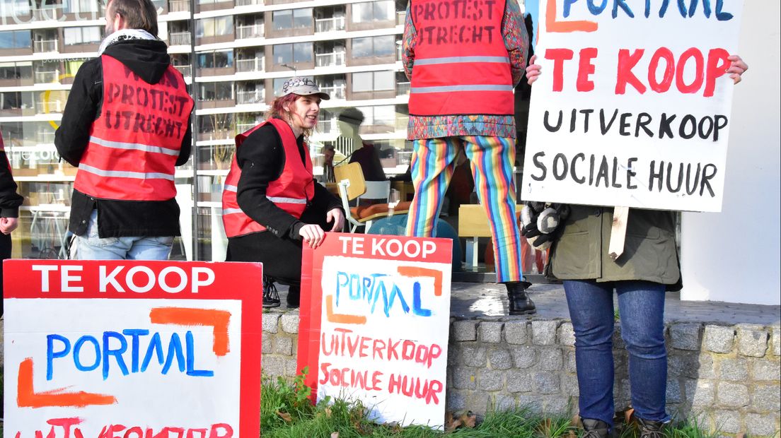 Protest in februari tegen de verkoop van sociale huurwoningen