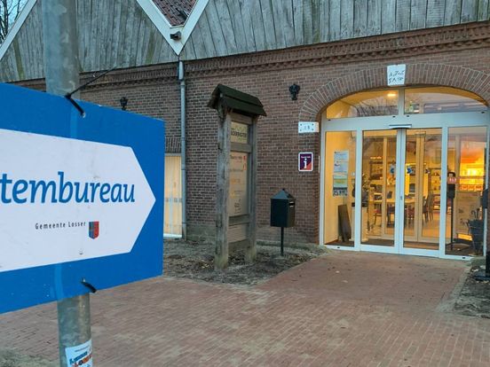 Overijssel telt woensdag 694 stembureaus, maar relatief weining stemlokalen in Rijssen-Holten