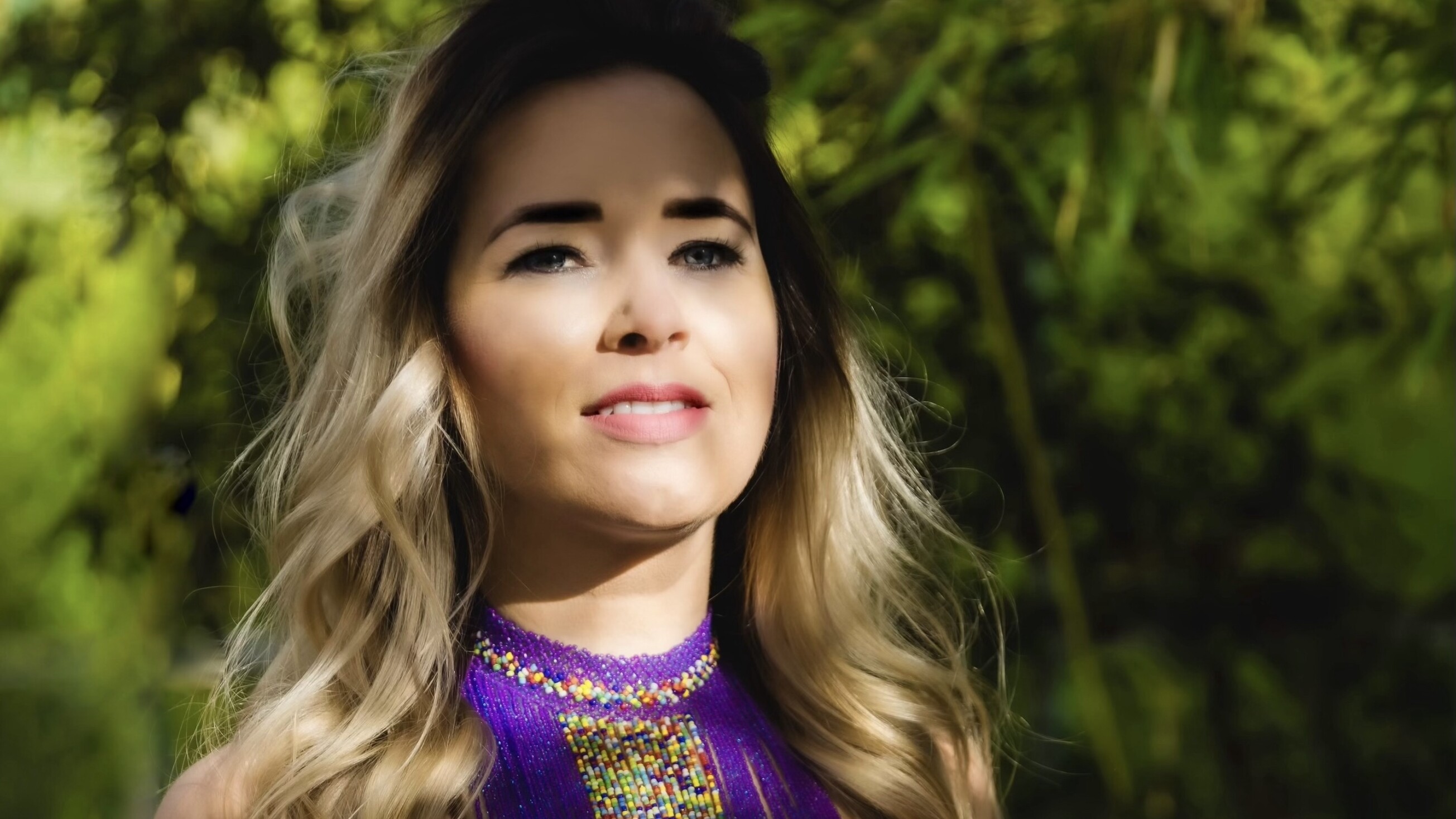 Janneke Warringa sjongt yn it Frysk oer ferbining: "Dêr leit myn hert"