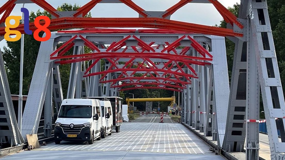 Nieuw Wegdek John S. Thompsonbrug