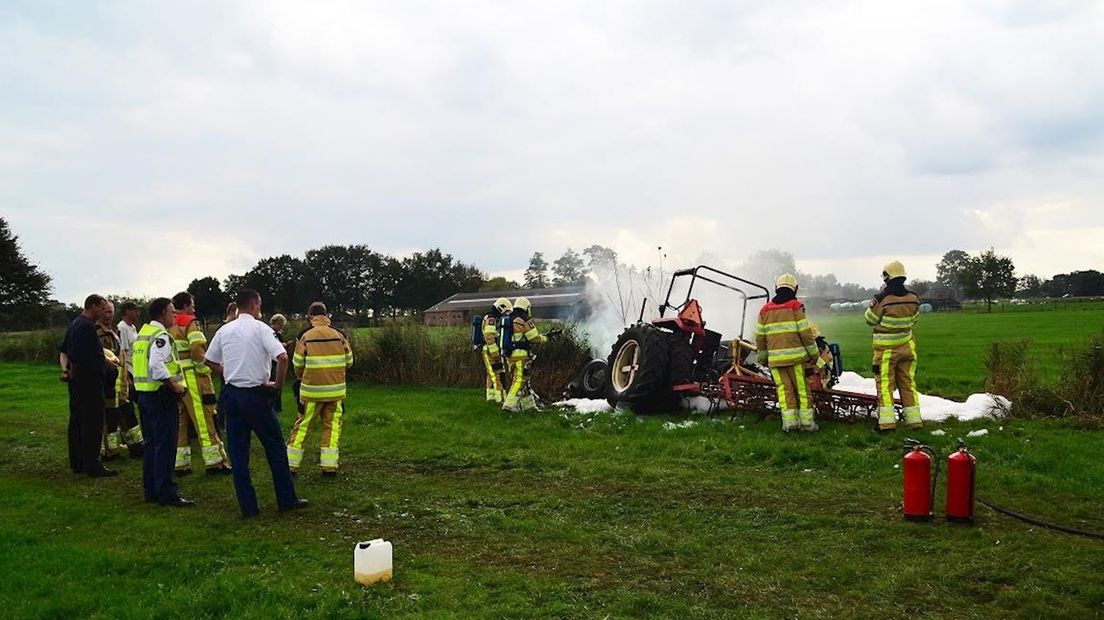 Tractor brandt uit bij Mariënheem