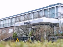 Eerste asielzoekers aangekomen in Zwijndrechts hotel