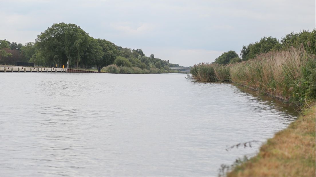 Twentekanaal tussen Delden en Hengelo