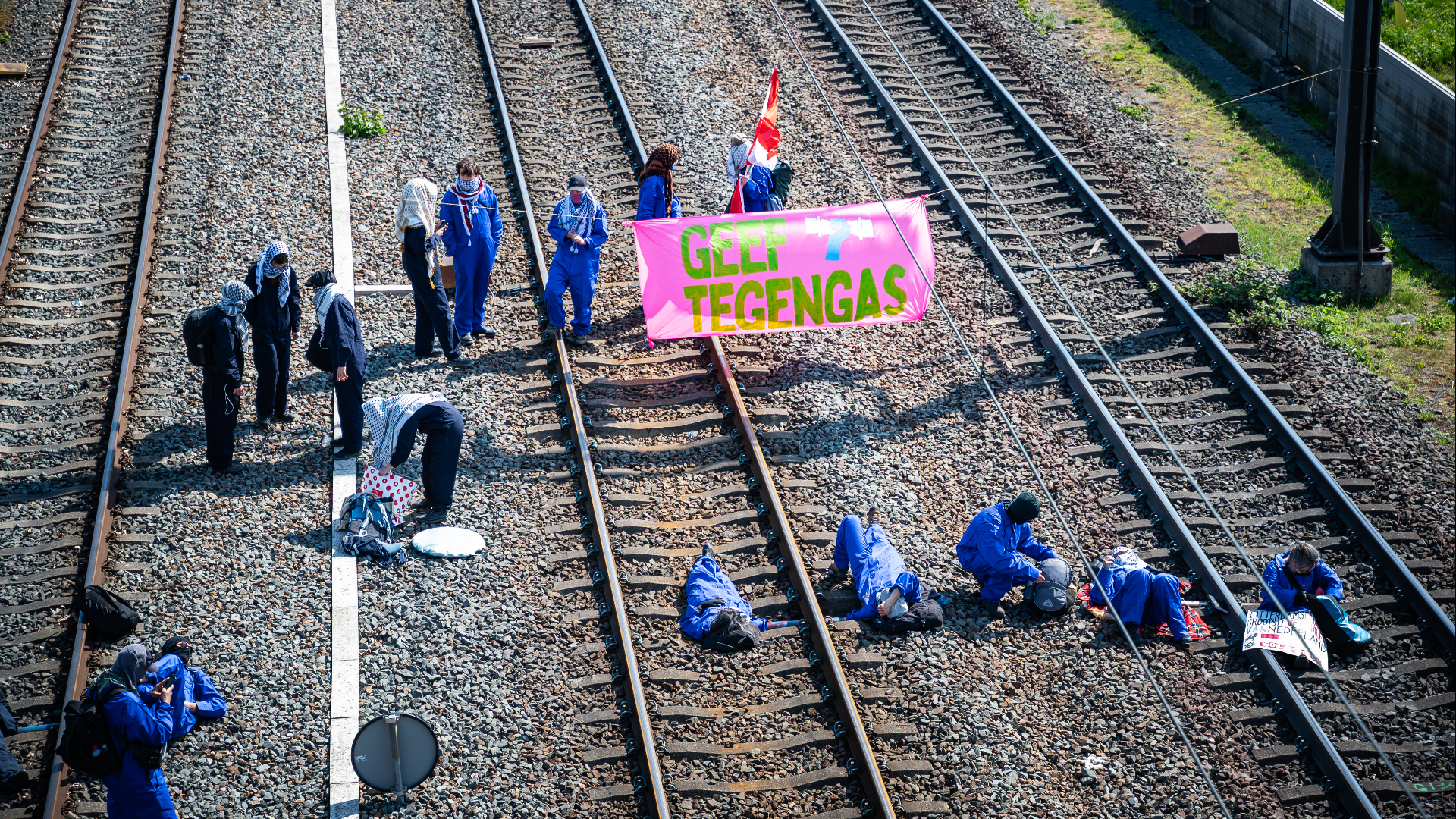 Burgemeester wil dat demonstranten spoorlijn verlaten