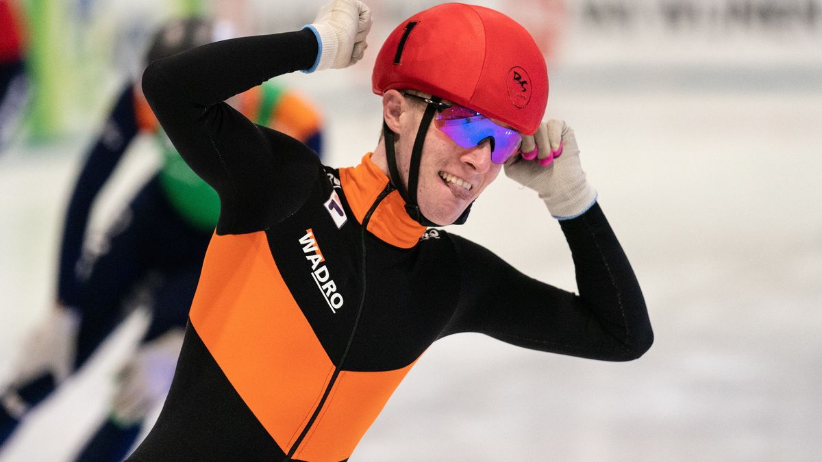 20-jarige Sven Roes uit Gytsjerk verrast met titel op NK shorttrack