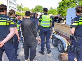 Aangifte van vernieling na illegaal feest in Utrecht, burgemeester om de tafel met ravers