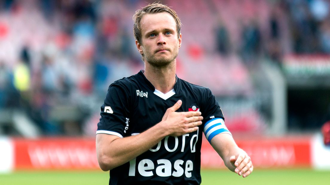 Frank Olijve speelde zijn laatste wedstrijd voor FC Emmen (foto Roel Bos/sportfoto.org)