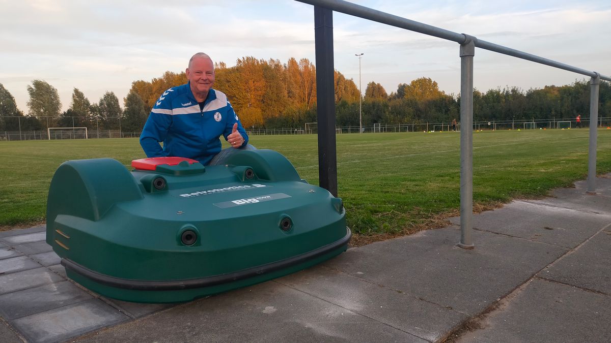 Nieuwe ster op het voetbalveld in IJzendijke: 'Het lijkt echt professioneel'