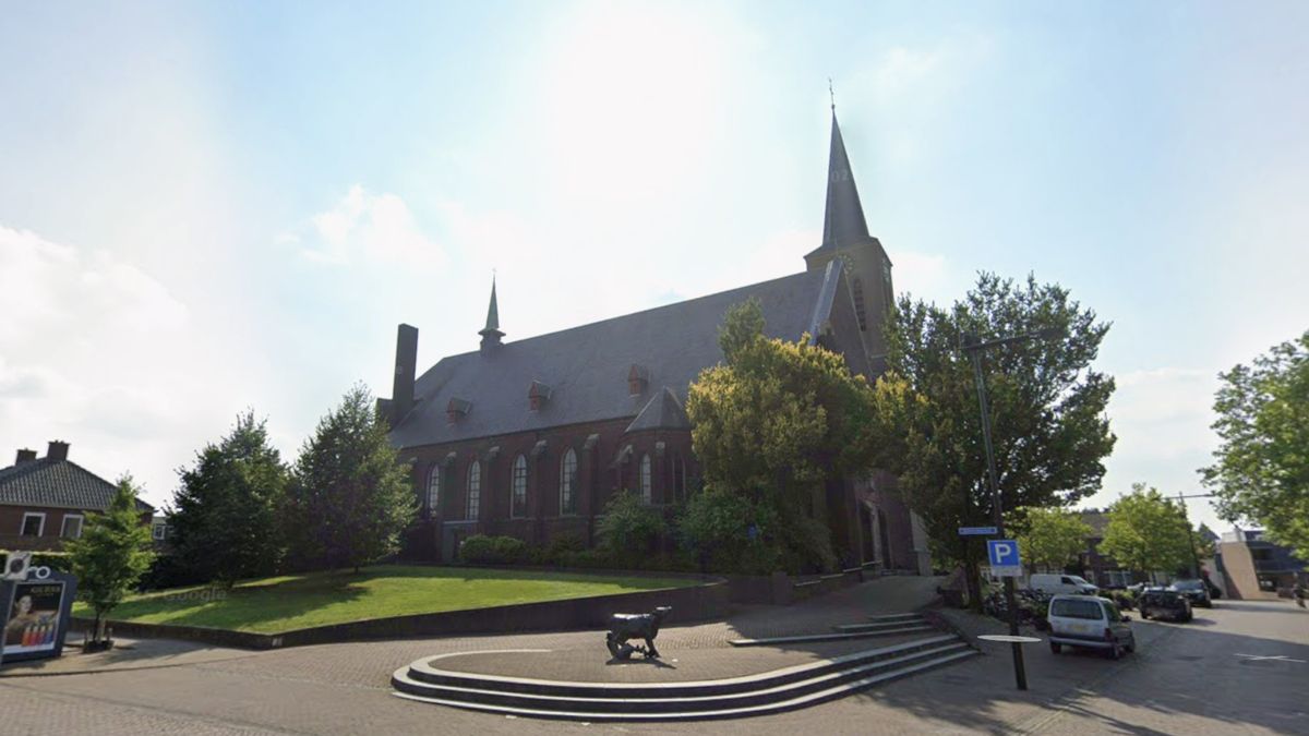 Inbraak in kerk Velden: kerkelijke attributen gestolen