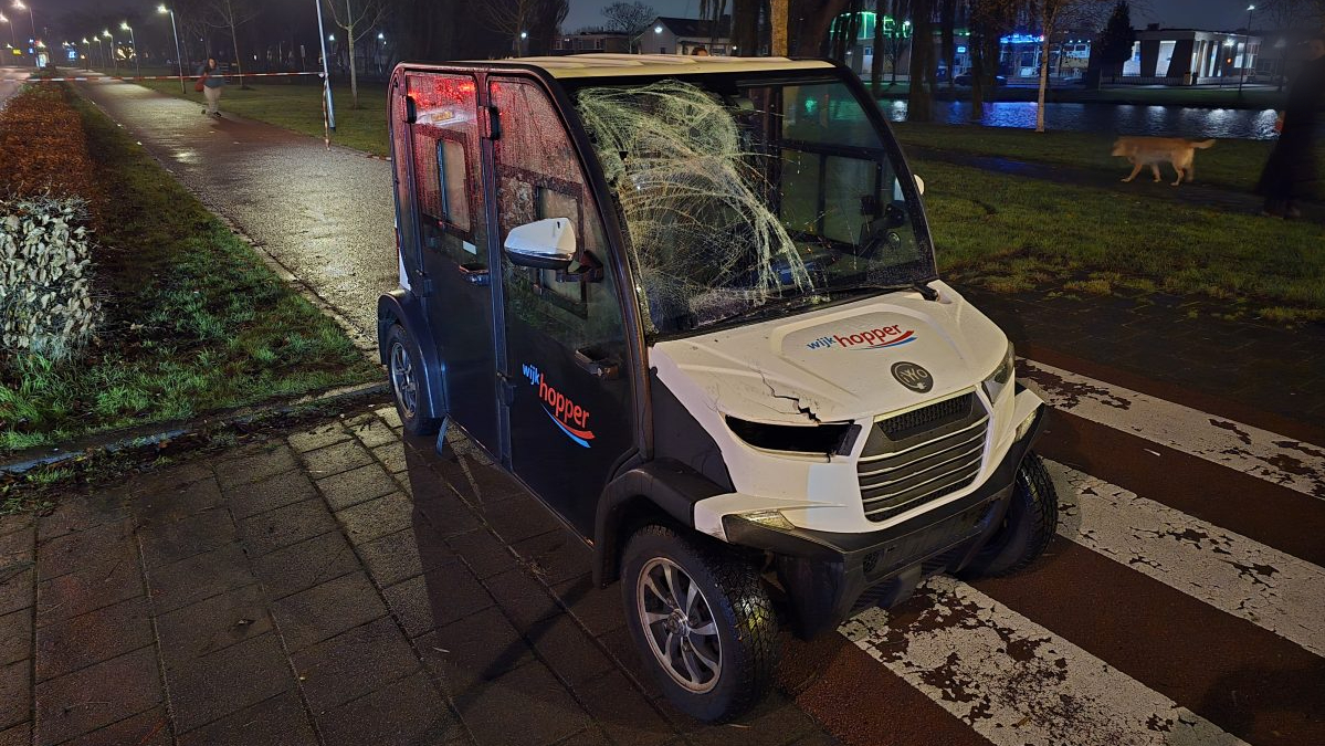 Voetganger ernstig gewond na aanrijding met auto.