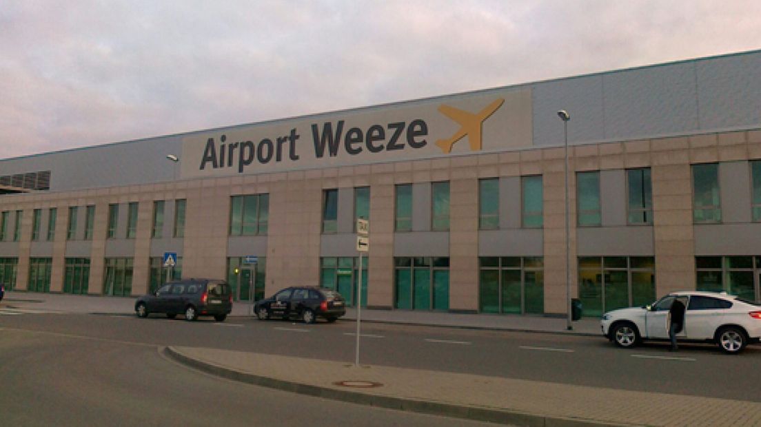 Weer vluchten van en naar Weeze