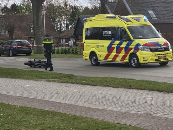 Motorrijder ernstig gewond na aanrijding in Odoorn