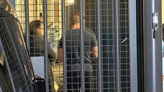 Handelspartij cocaïne, cash en andere drugs in kluisjes gaysauna