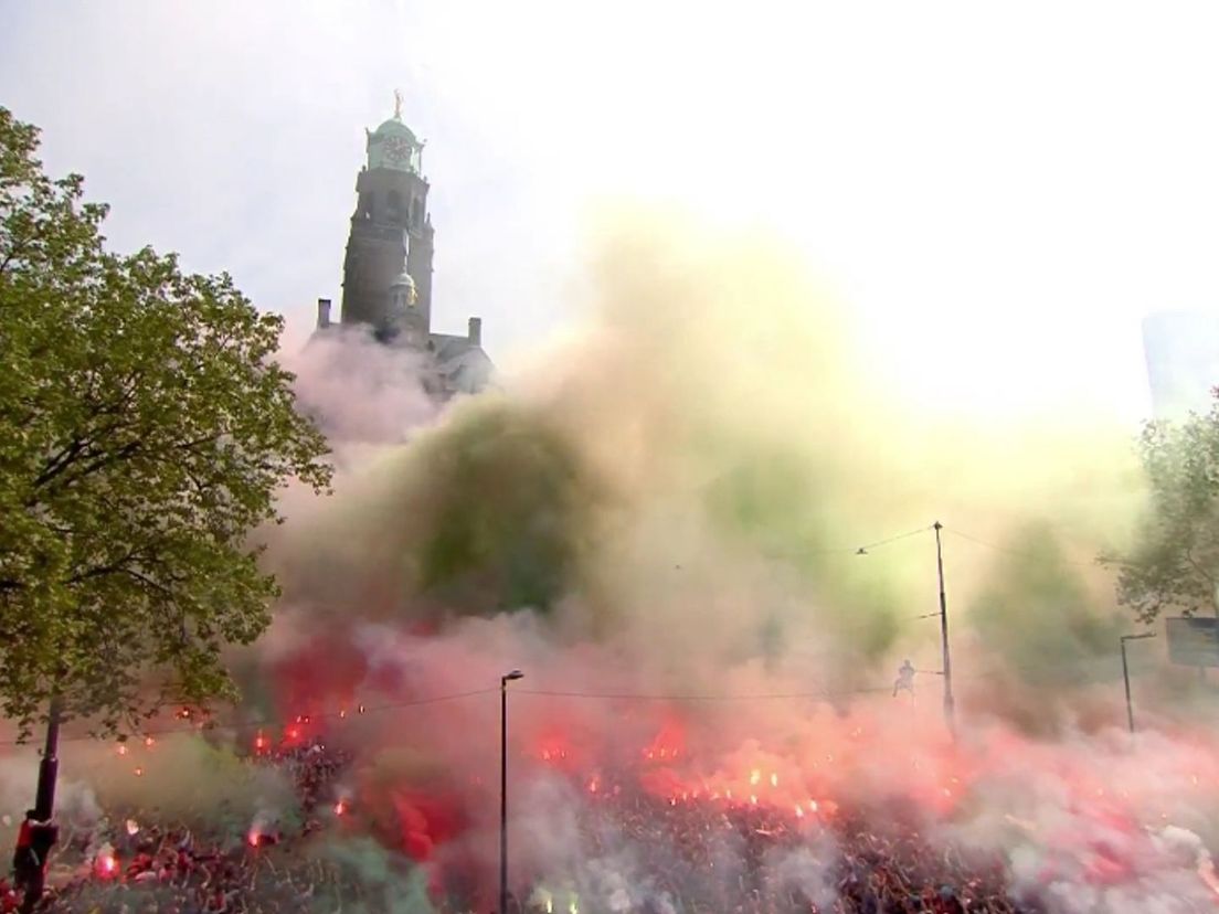 Feyenoord viert het kampioenschap op de Coolsingel