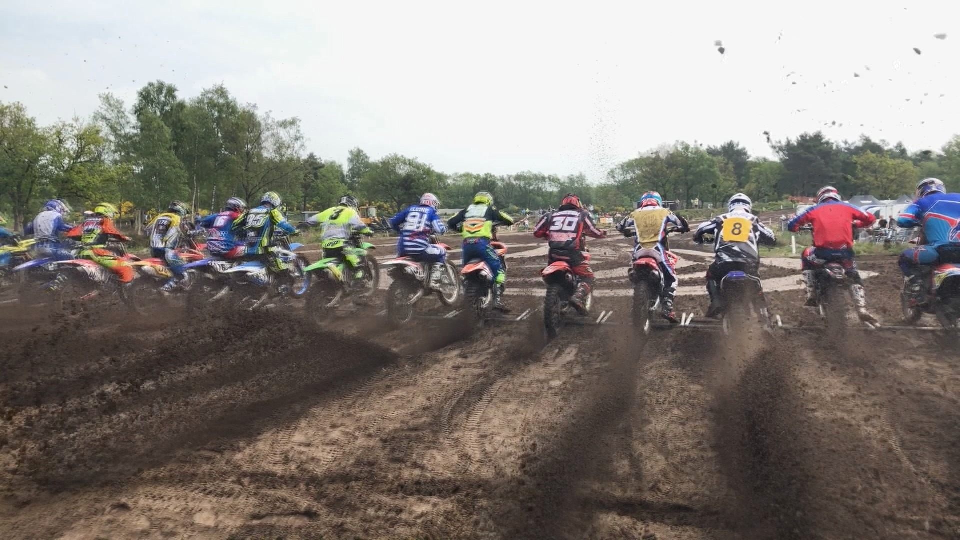 Start crosswedstrijd competitie DMX-Noord 2019