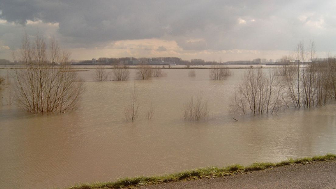 Rivierenland herdenkt evacuatie 1995: lespakket en theatervoorstelling