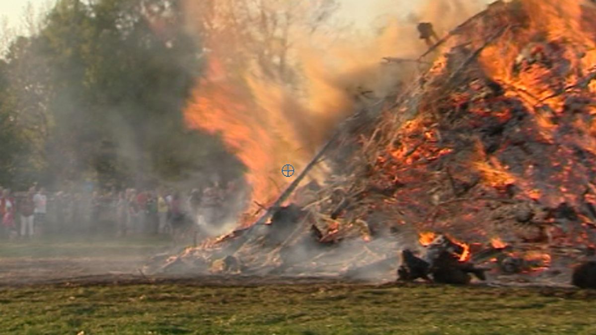Paasvuur in Nieuw-Schoonebeek