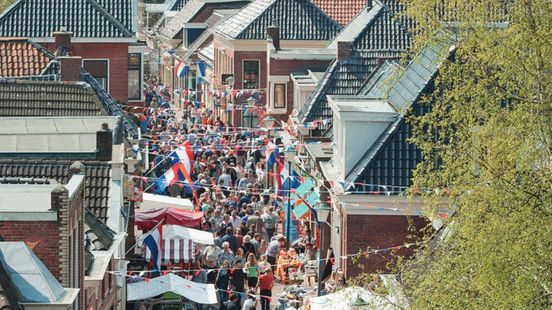 'Grootste vrijmarkt van Noord-Nederland' roept op: kom met het ov of op de fiets