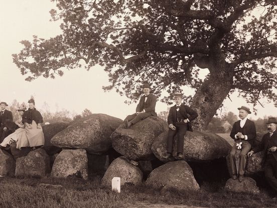 Drentse vakantiegeschiedenis komt tot leven: van Noorderdierenpark tot hunebedden