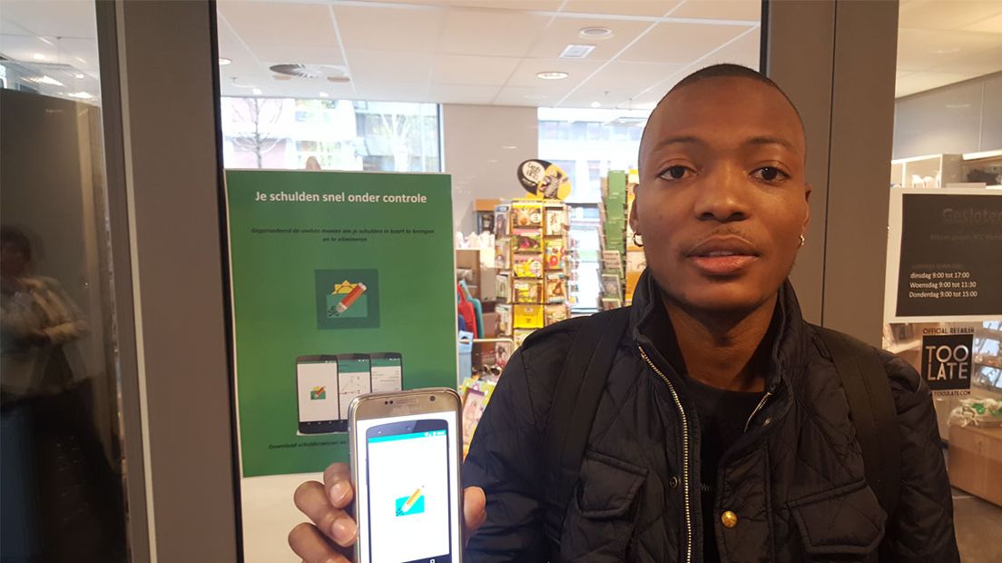 Ronald (26) bedacht de app Schuldenwisser