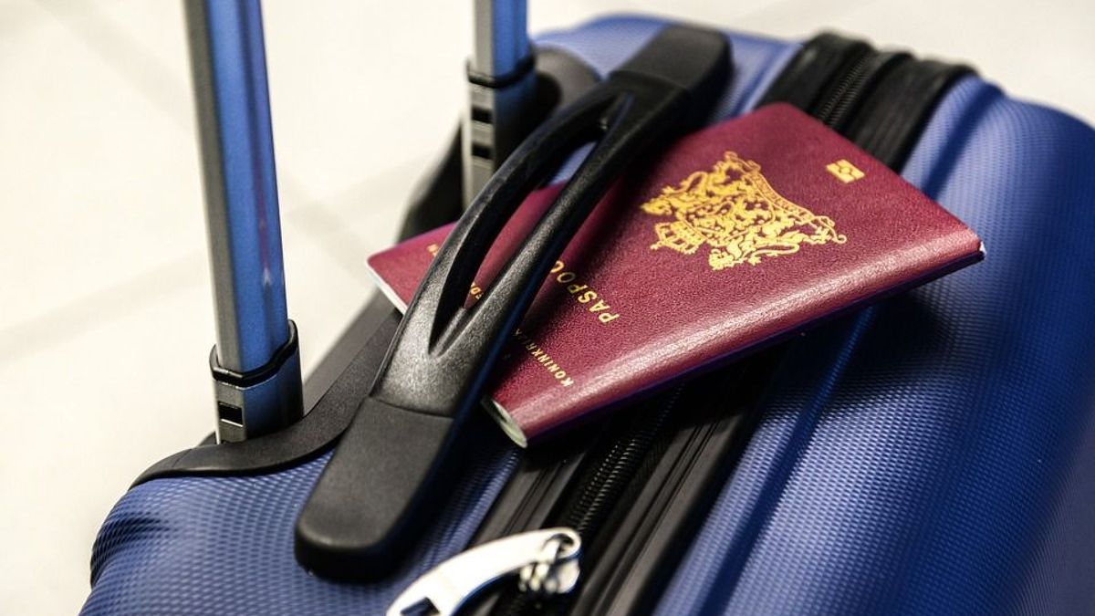 Een nieuw paspoort aanvragen voor vakantie? In deze gemeenten wacht je het langst