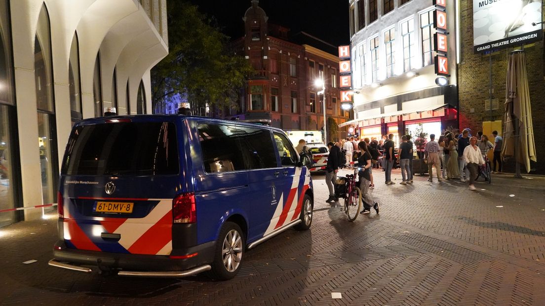 Hulpdiensten na de schietpartij in de Poelestraat