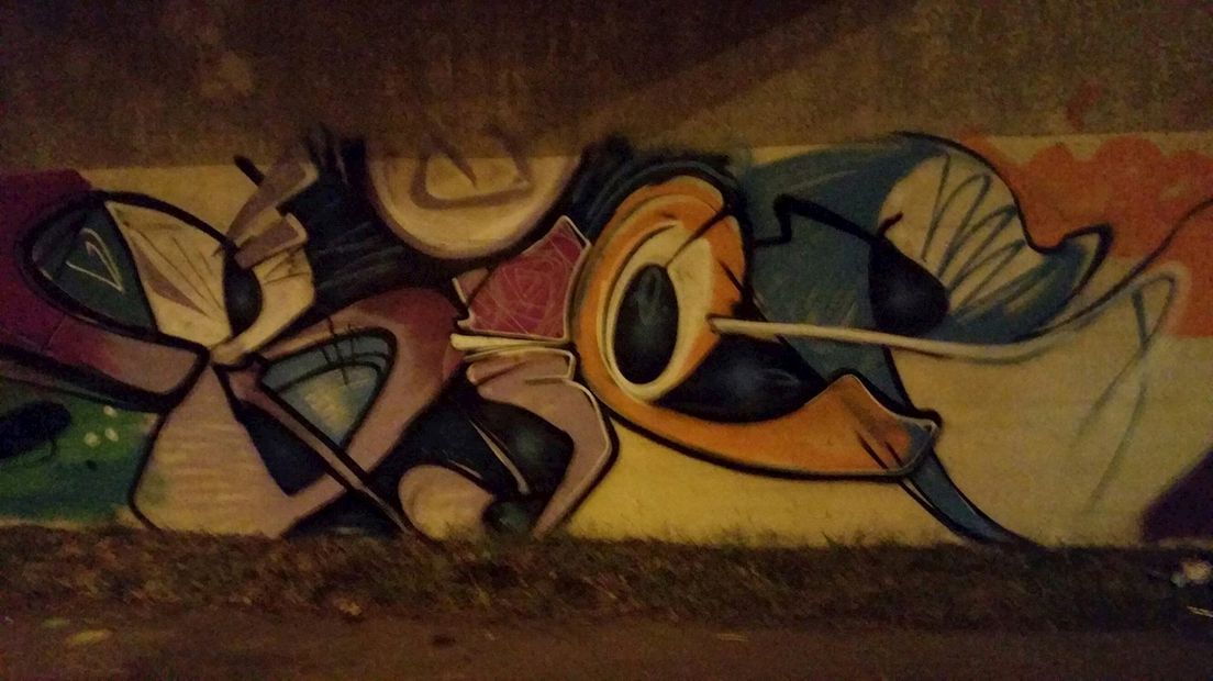 Graffiti op het Varsenerviaduct in Ommen