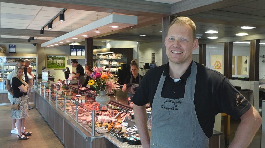 Laurens Scholten van Vleeshouwerij Saasveld verwacht een flinke drukte