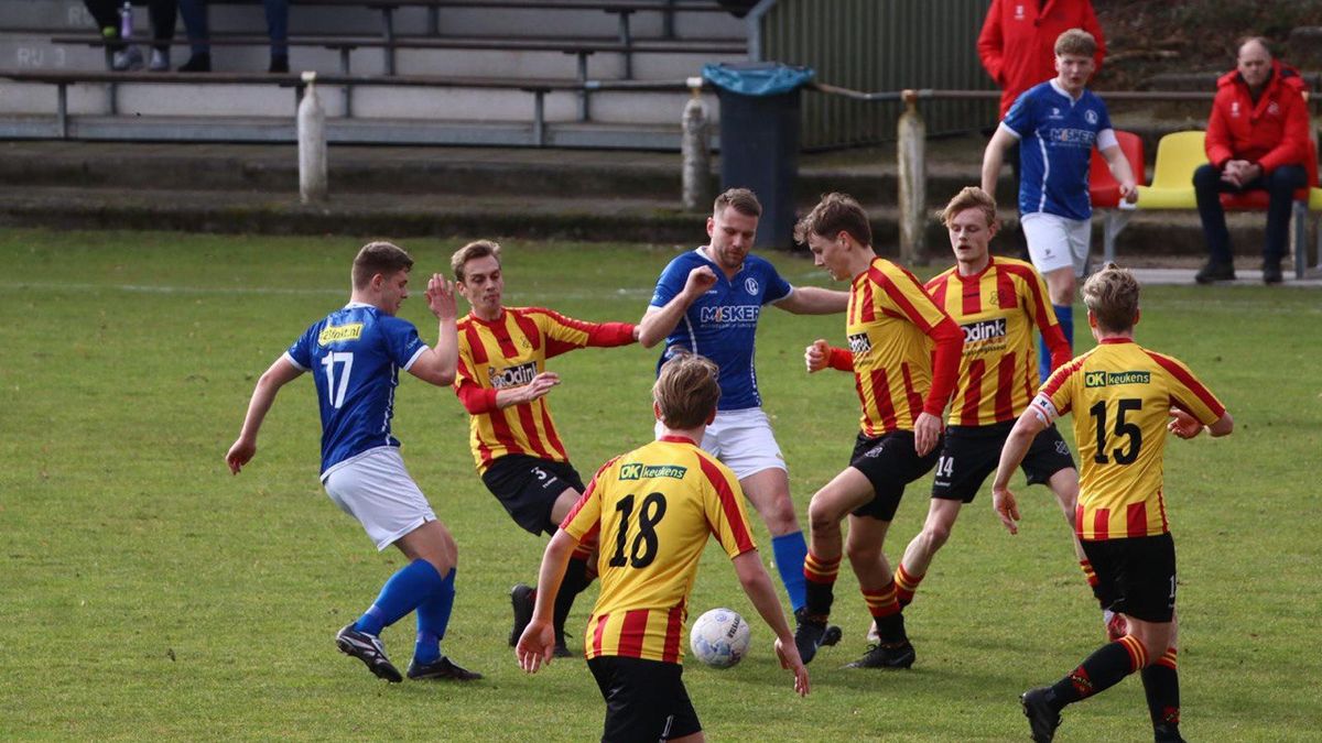 VAKO en Bargeres spelen gelijk, FC Assen lachende derde