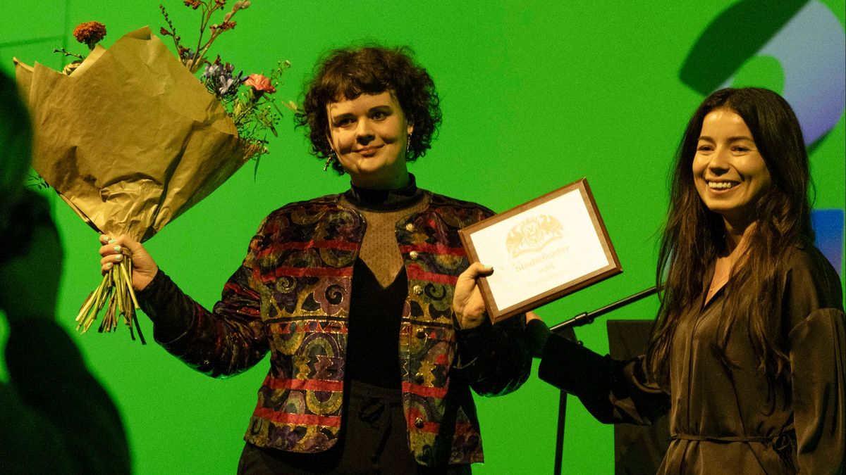 Jaimy Hindriks nieuwe stadsdichter van Groningen: 'Voor een dichter heb ik even weinig woorden'