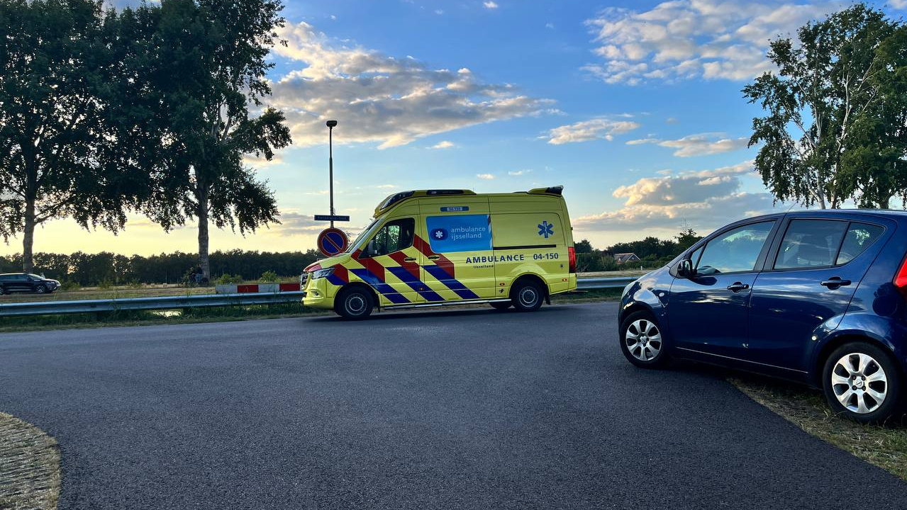 Botsing tussen automobilist en fietser in Bergentheim.