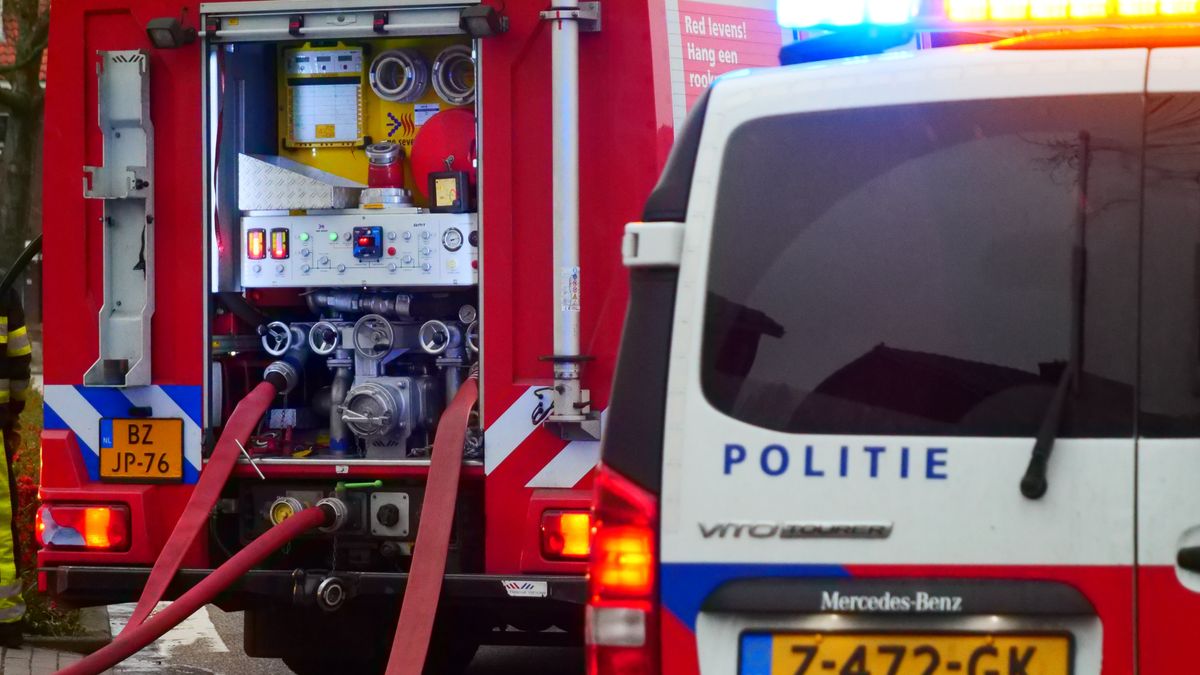 Woningbrand in Tzummarum | Storing in slagbomen op Afsluitdijk