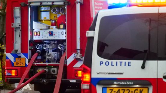 Woningbrand in Tzummarum | Storing in slagbomen op Afsluitdijk Nieuws