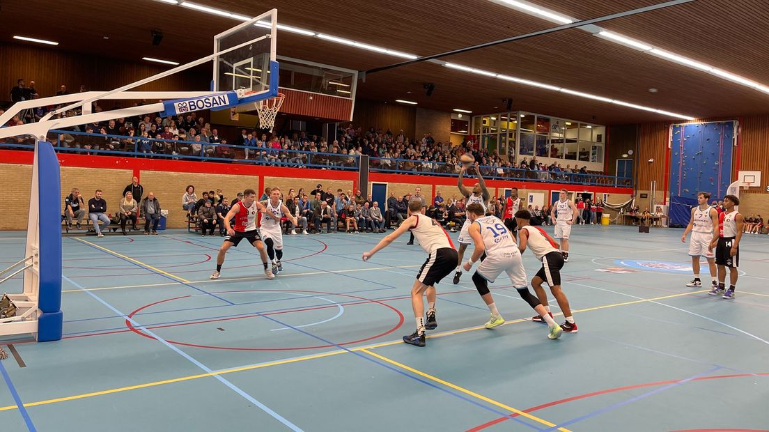 Donar in de voorbereiding tegen Feyenoord