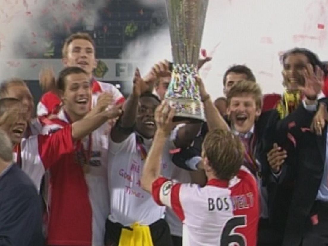 Feyenoord won op 8 mei 2002 de UEFA-cup.