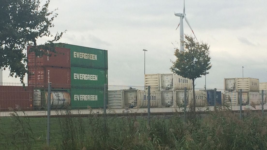 Ondernemers zoeken naar vracht voor een goederentrein (Rechten: RTV Drenthe/Andries Ophof)