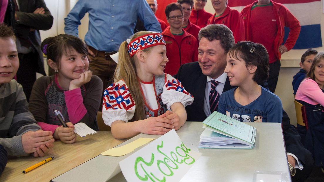 Ambassadeur Barysevich bezoekt Wit-Russische kinderen in Bergentheim