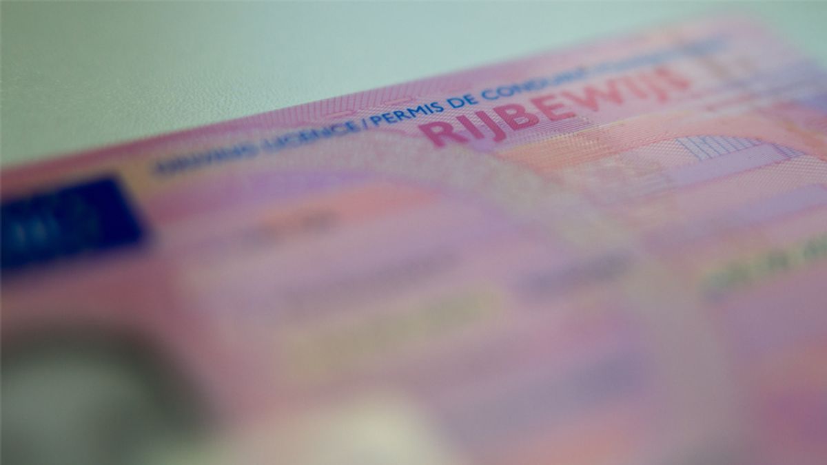 Doorrijder na ongeluk in Gasteren is rijbewijs half jaar kwijt