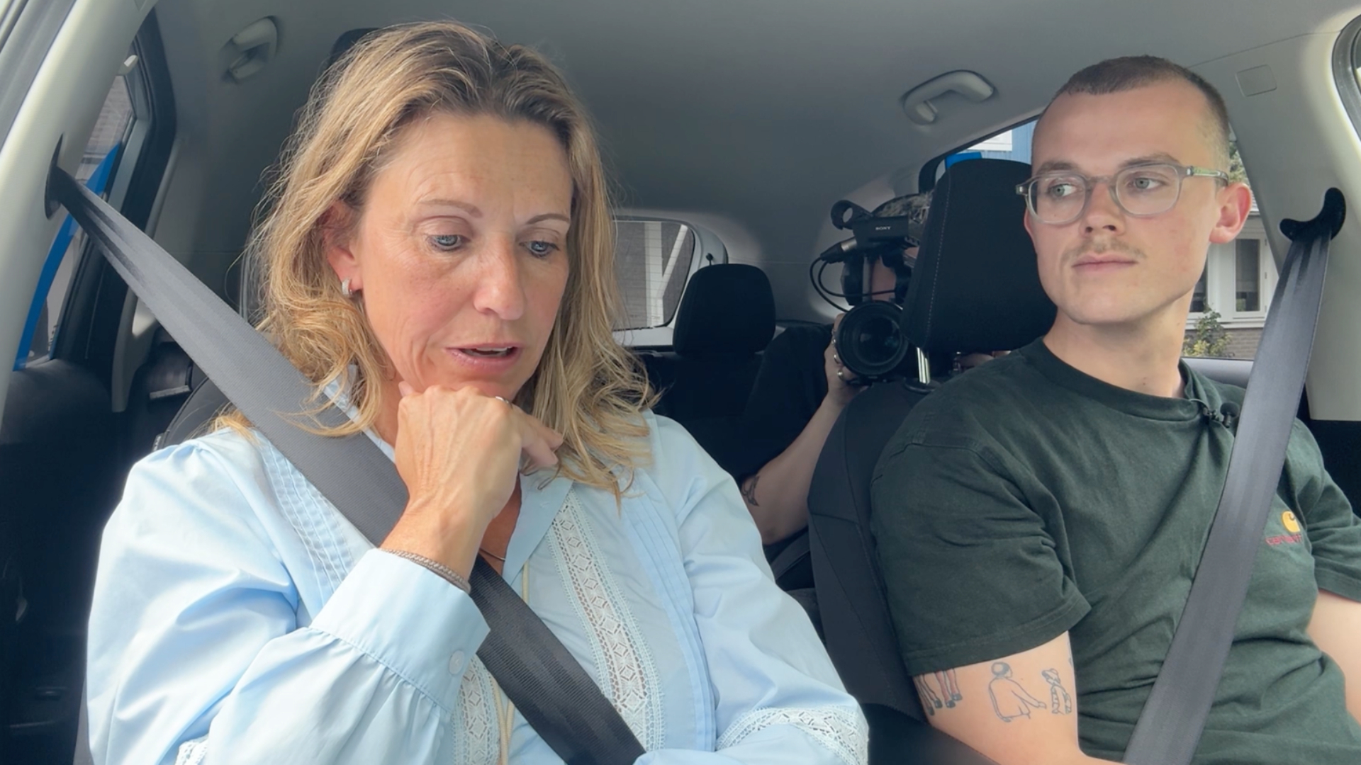 Mariëlle stapt in bij Rijnmond Taxi en vertelt over de dag die haar leven voorgoed veranderde