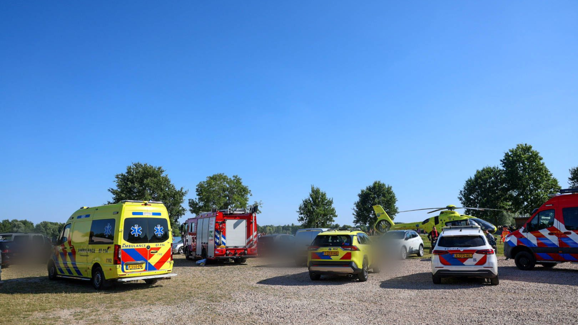 Bewusteloze man uit water gehaald, omstanders begonnen direct met reanimeren