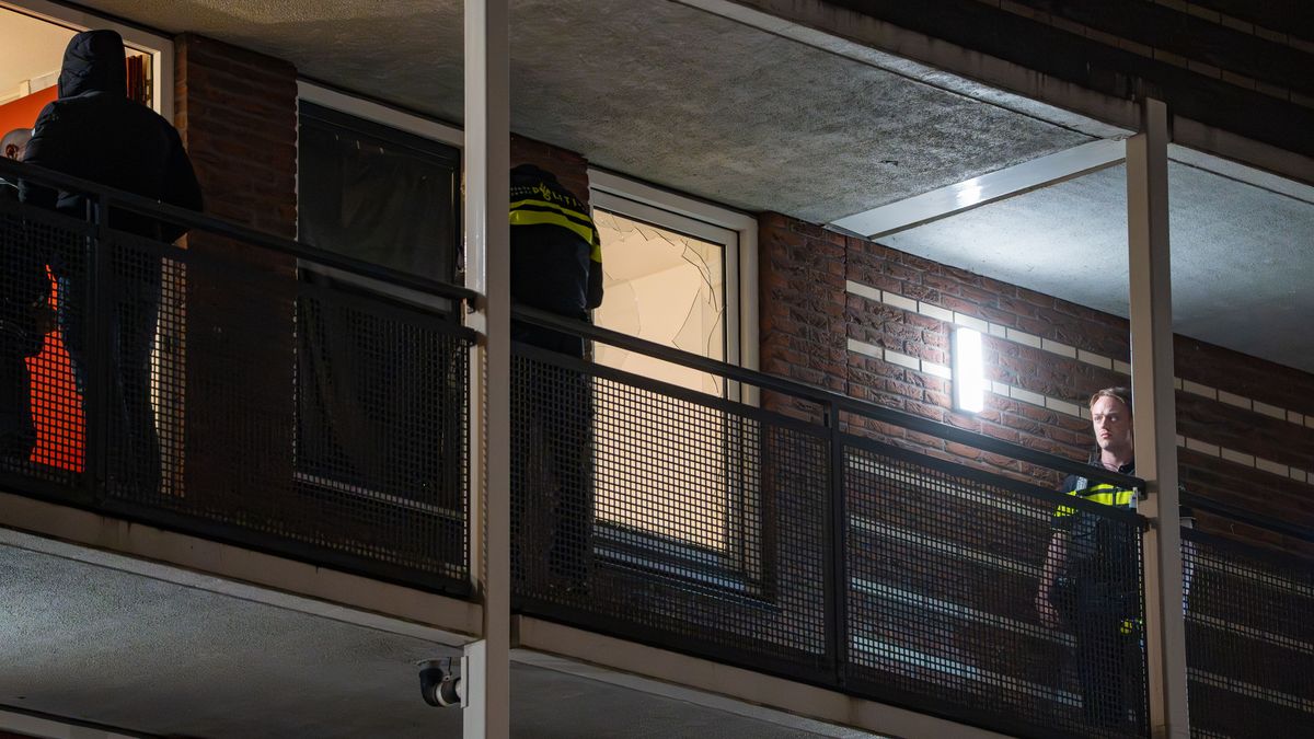 112 Nieuws: Explosie bij woning in Deventer, politie zoekt getuigen