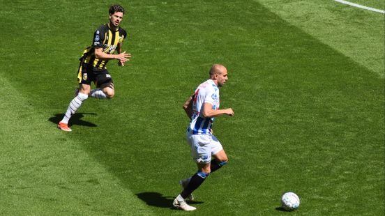 Vitesse blijft voorlopig overeind in mogelijk laatste uitwedstrijd